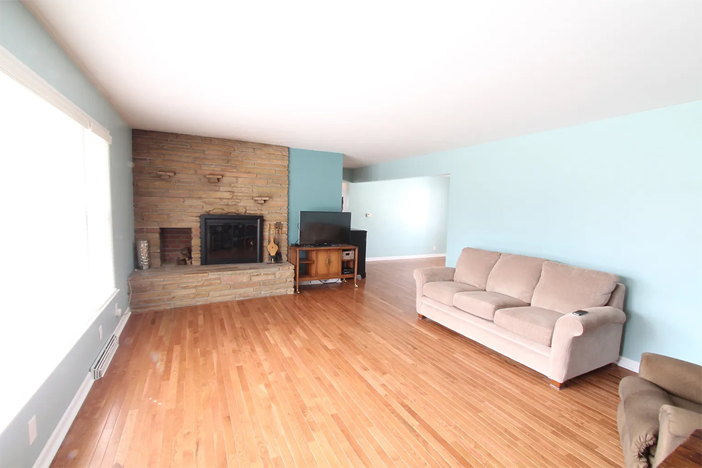 1405 living room renovation before